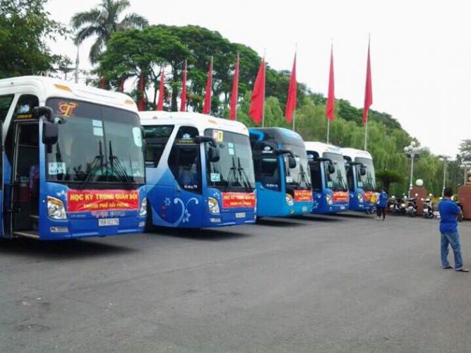 Xe du Hoa Trung